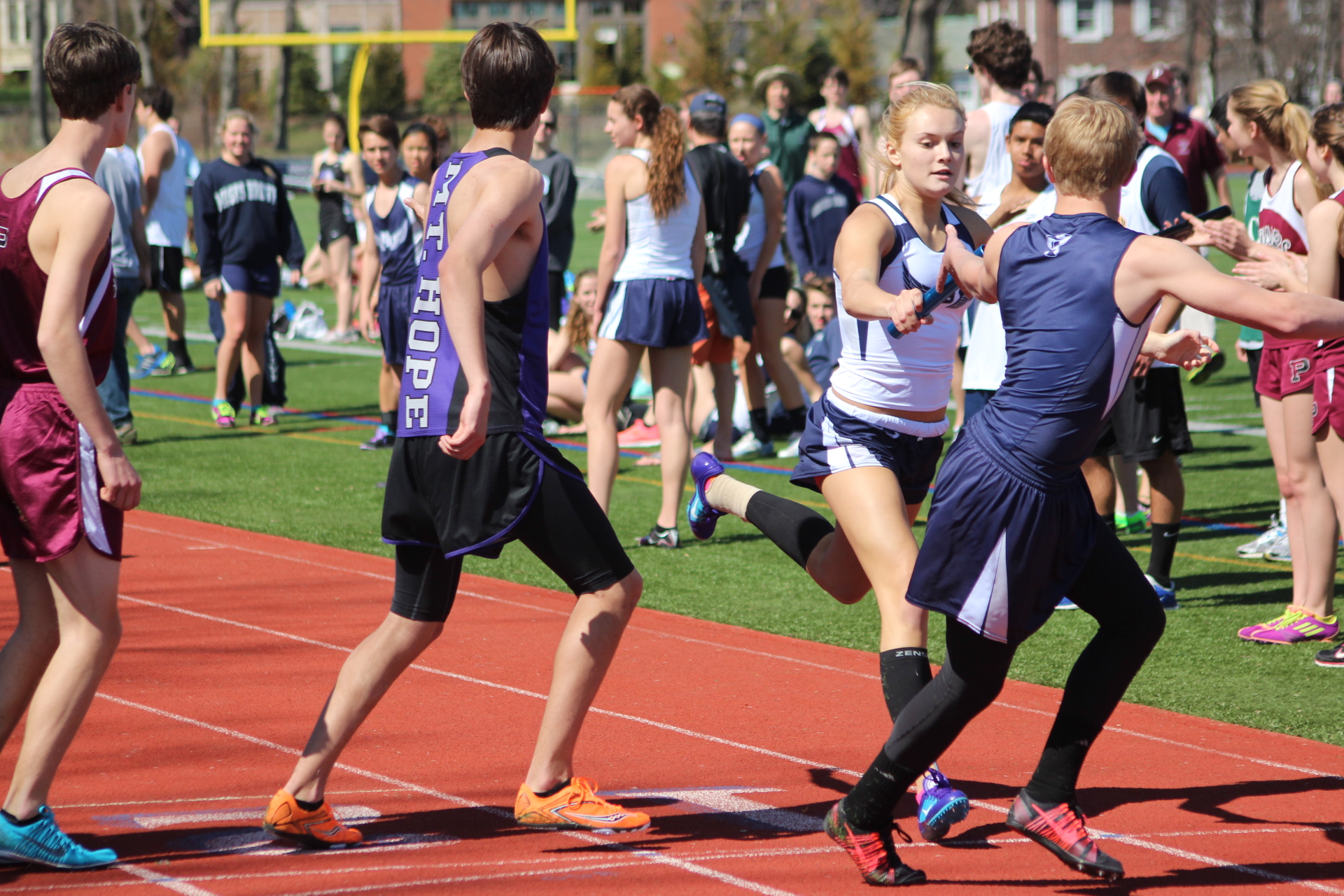 Sun shines brightly for inaugural Moses Brown Co-Ed Relays